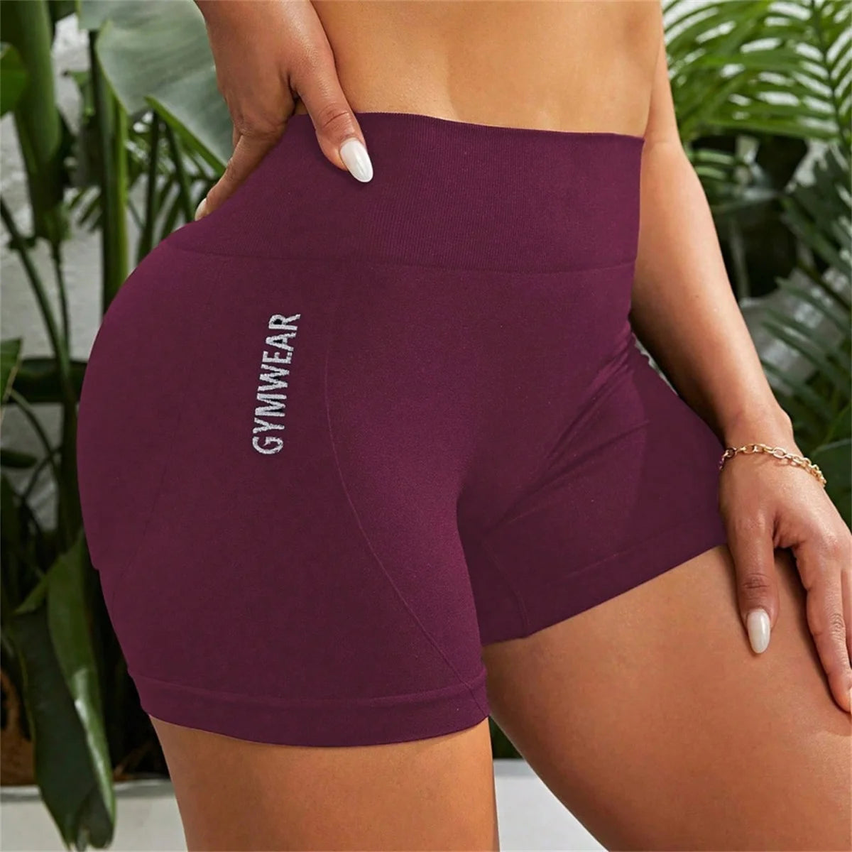 Pantalones cortos deportivos de cintura alta para mujer, pantalones cortos de Yoga transpirables de secado Qyuick de alto estiramiento, medias atléticas