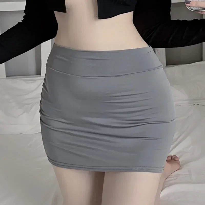 NUEVA Falda Mini Ajustada de Cintura Alta, Sexy y Casual, en Blanco y Negro, Falda Corta de Seda con Cintura Cruzada para Mujer, Ropa de Club Nocturno, Verano 2026